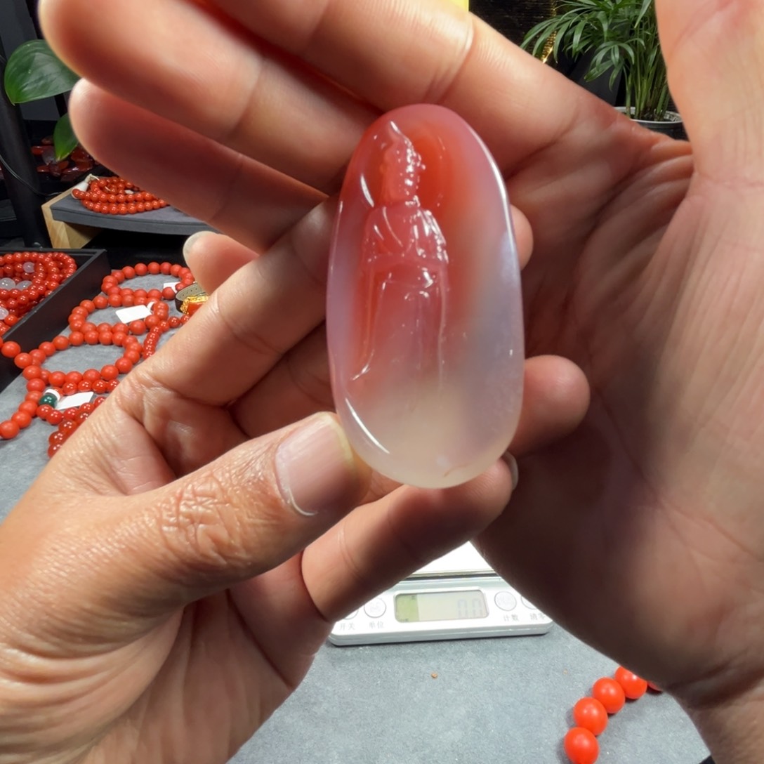 南红玛瑙手链未镶嵌梅*恼