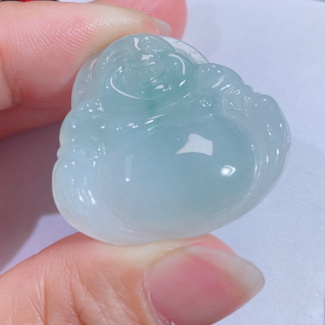 翡翠未镶嵌颈饰佛公