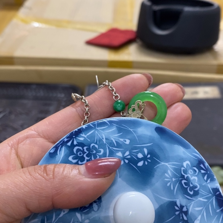 瓷中古工艺品一件