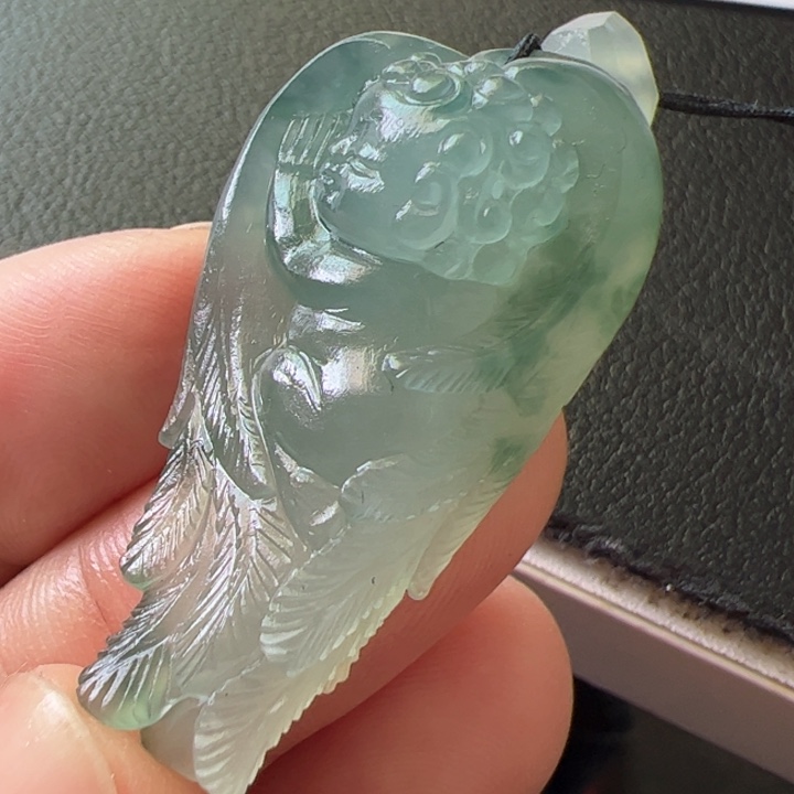 定制翡翠未镶嵌冰飘花天使