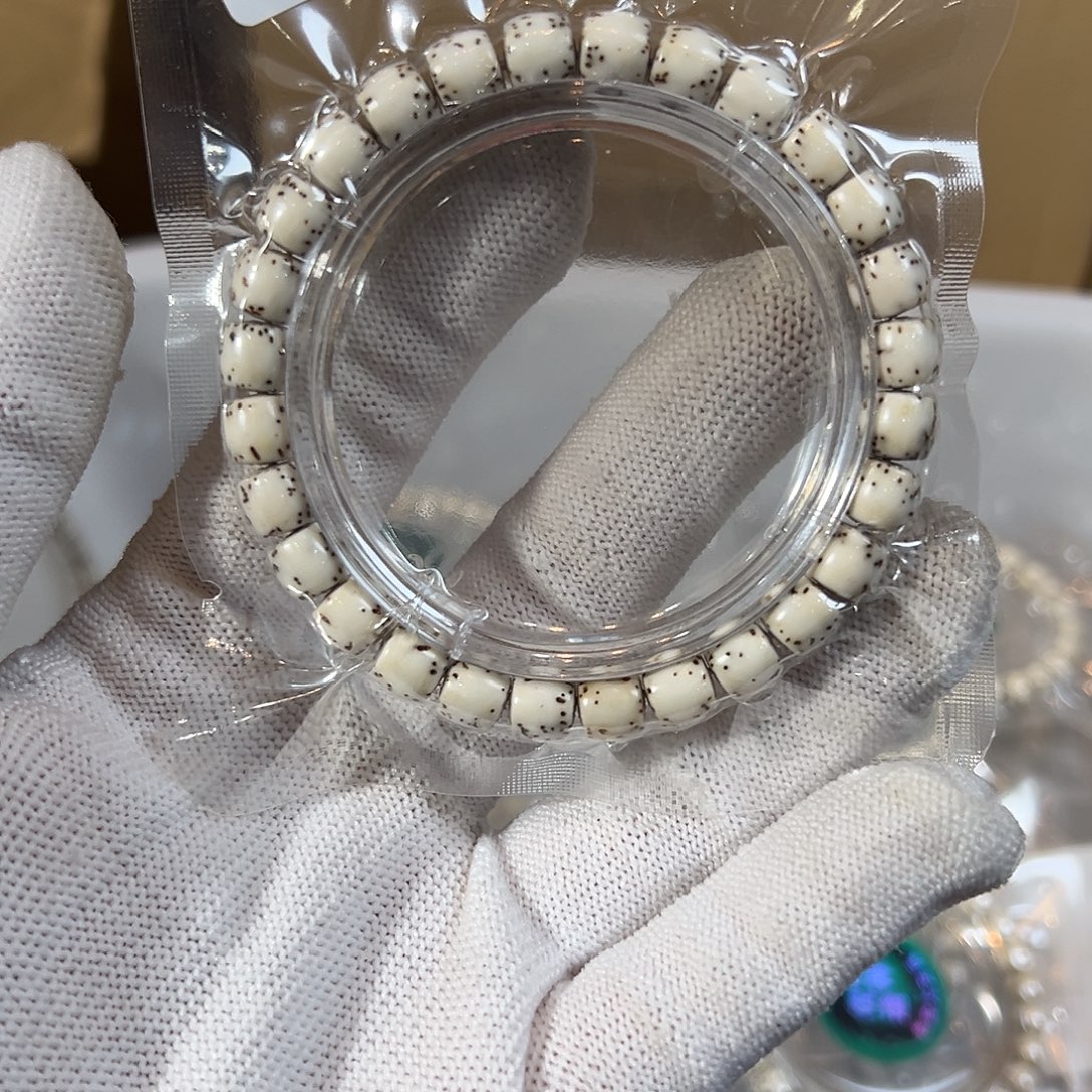 星月菩提吊坠8的，89