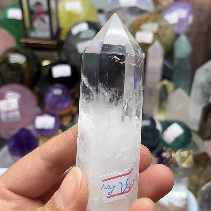 珠宝半成品水晶未镶嵌102克白水晶柱