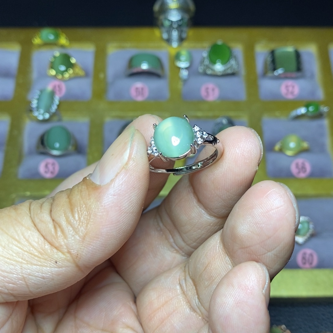 和田玉（碧玉）戒指未镶嵌