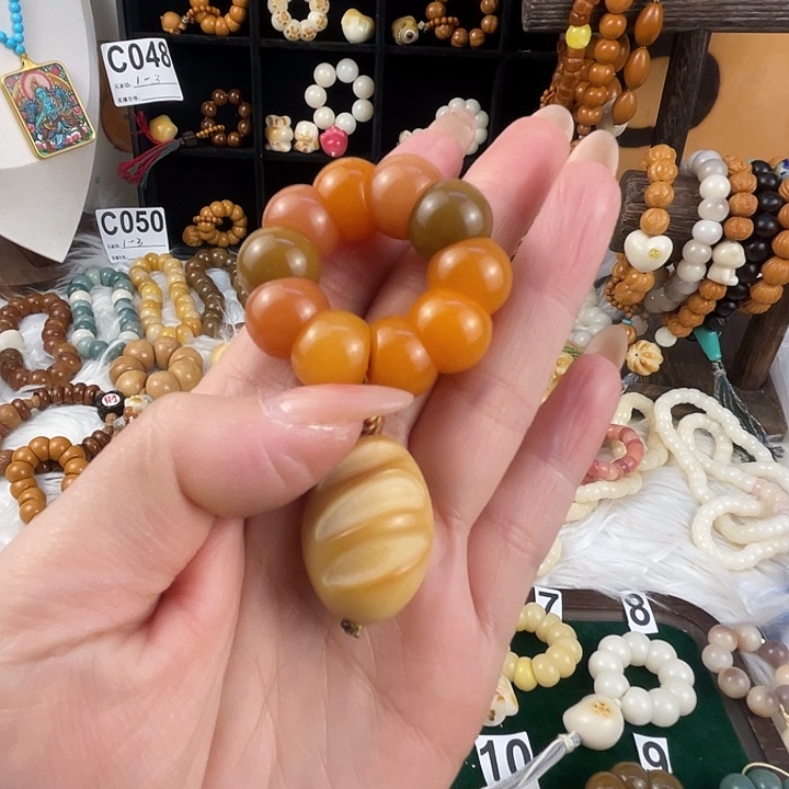 吊坠菩提根/象牙果小****ა