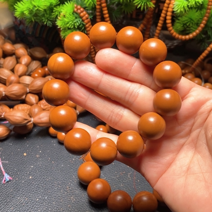 橄榄核手串1.7福利光珠