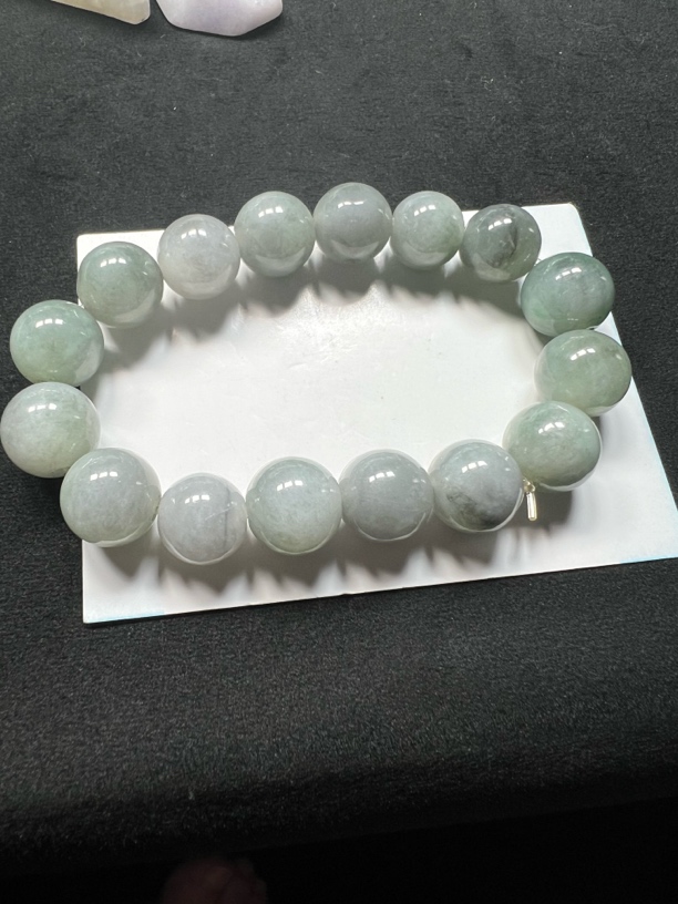 缅甸天然A货翡翠手串