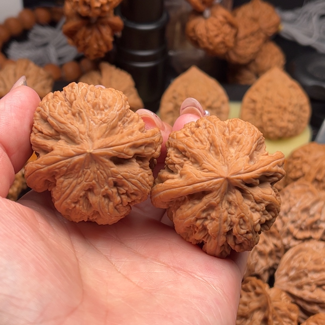 风***大把件核桃大粗筋44