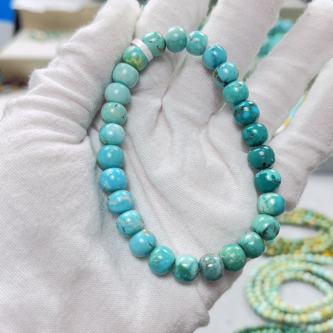 绿松石绿松石未镶嵌