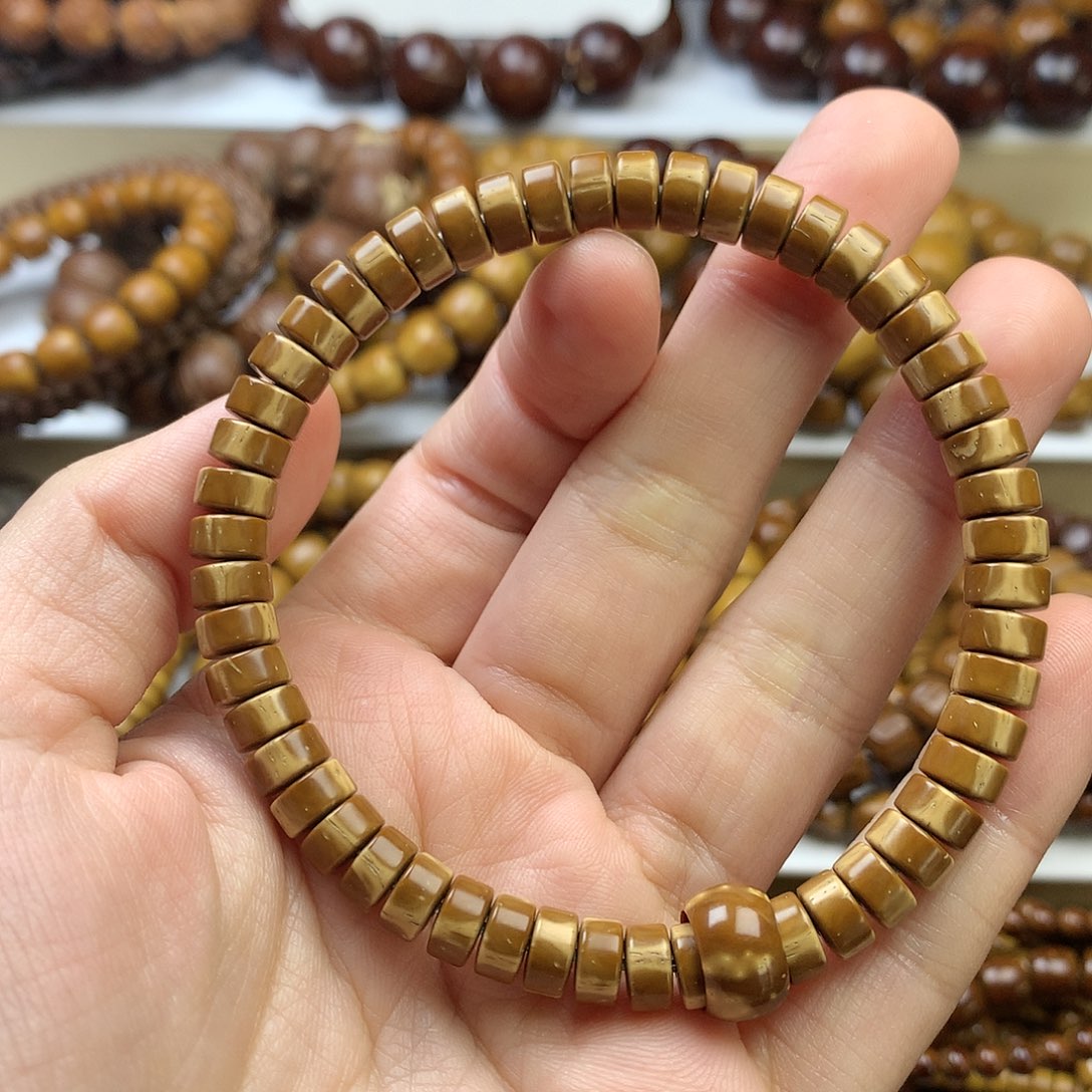 【闪购商品】紫金鼠手串韩*?7+4鼠片花皮