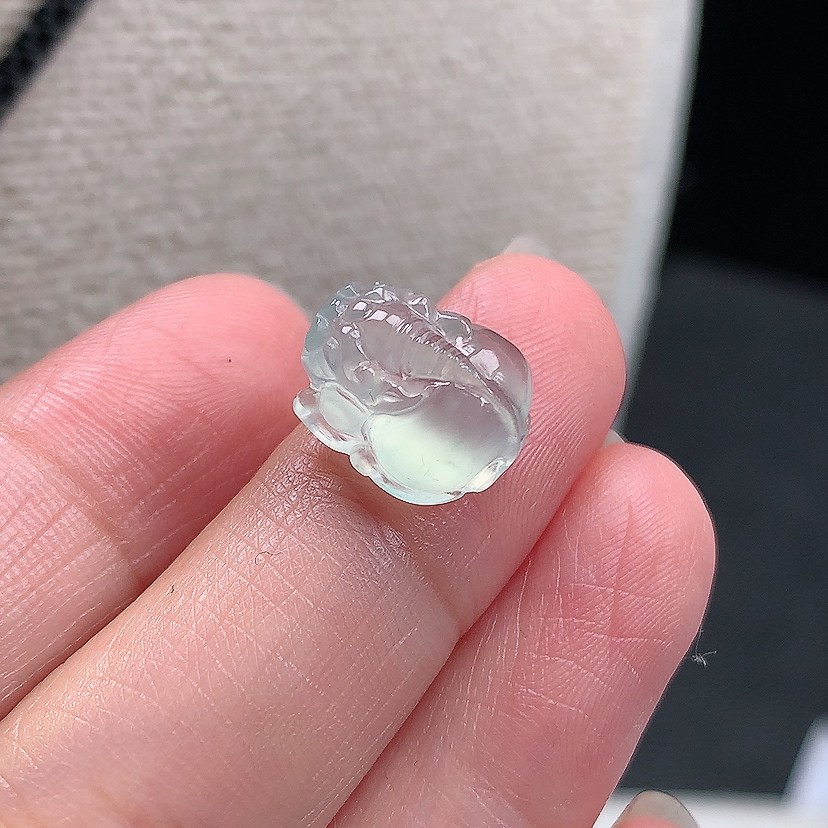 缅甸天然翡翠A货玉石高冰貔貅厚装吊坠裸石12.6*10.2*6.7mm