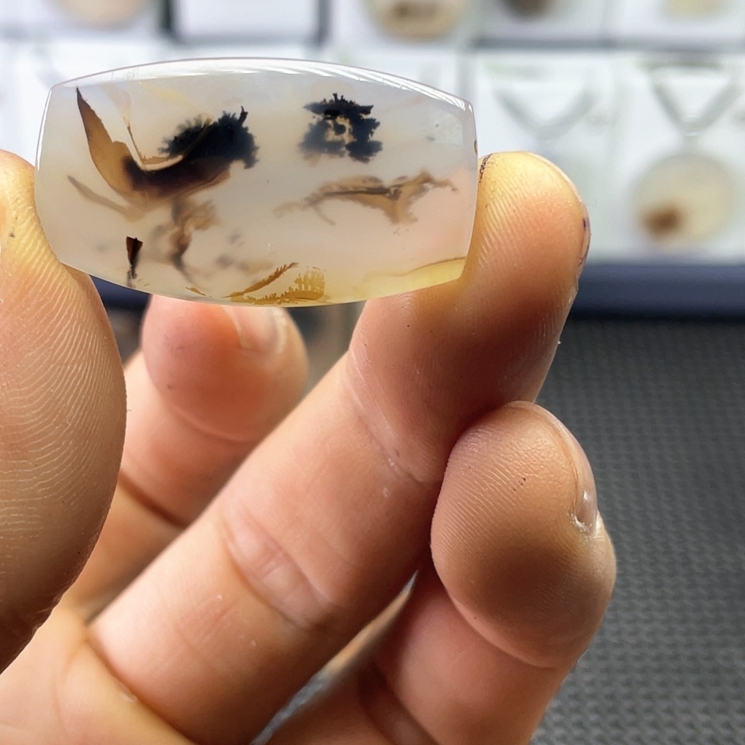 未镶嵌玛瑙/玉髓珠宝奇石如*