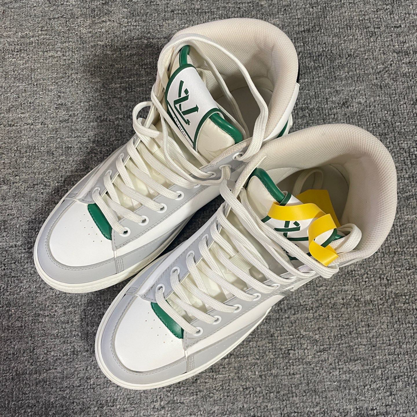 95新 LouisVuitton/路易威登 Charlie 时尚板鞋  38.5码/12938