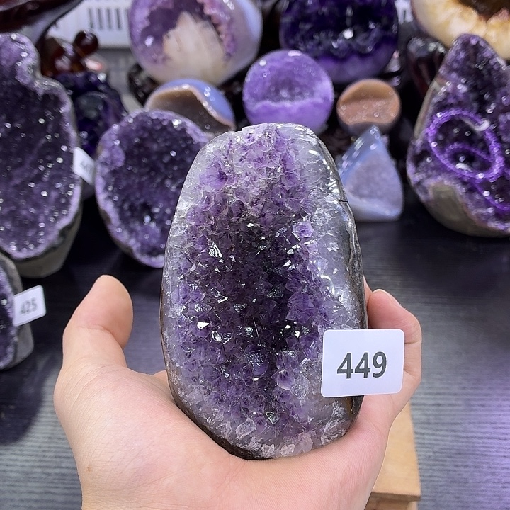 大型摆件（非配饰）未镶嵌水晶