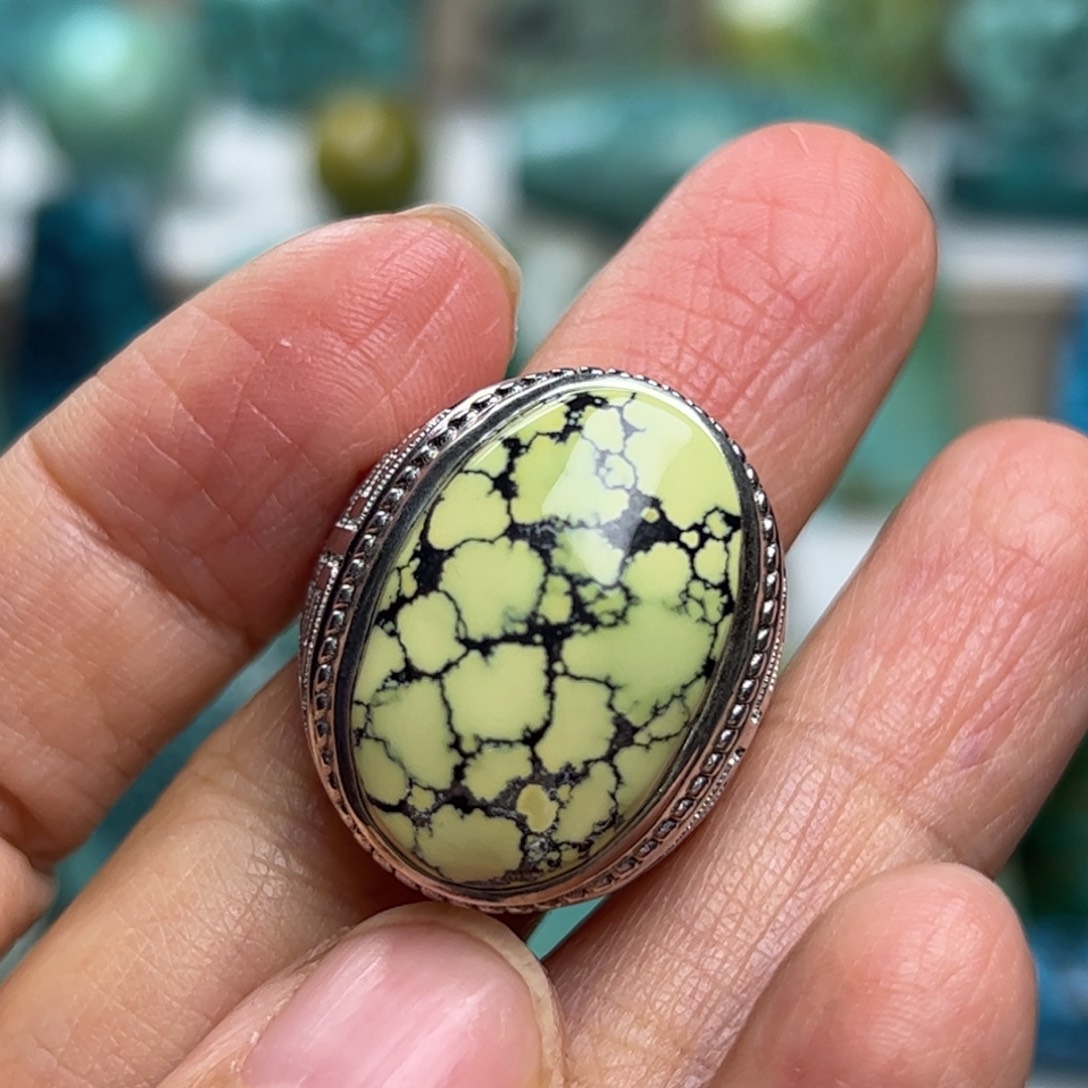 绿松石未镶嵌珠宝奇石