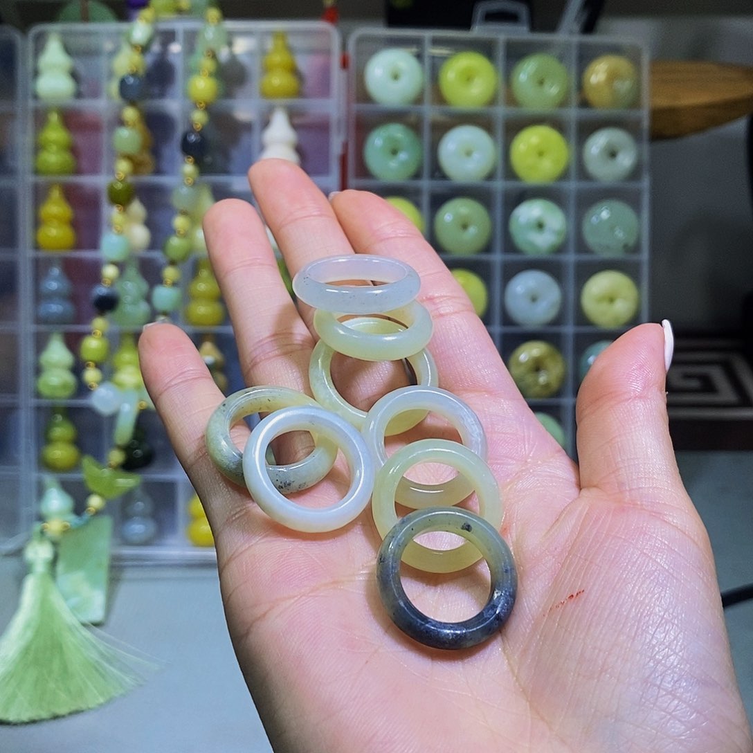 未镶嵌蛇纹石玉其他206