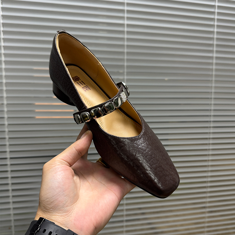 3cm/羊皮/高级感真皮粗跟单鞋女时尚大象石头纹方头一字带中跟鞋