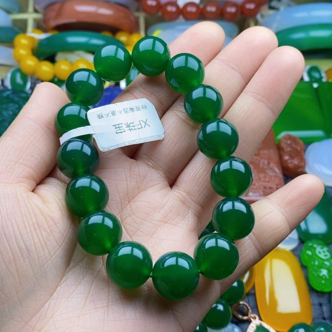 玛瑙/玉髓手链未镶嵌好**在卡14