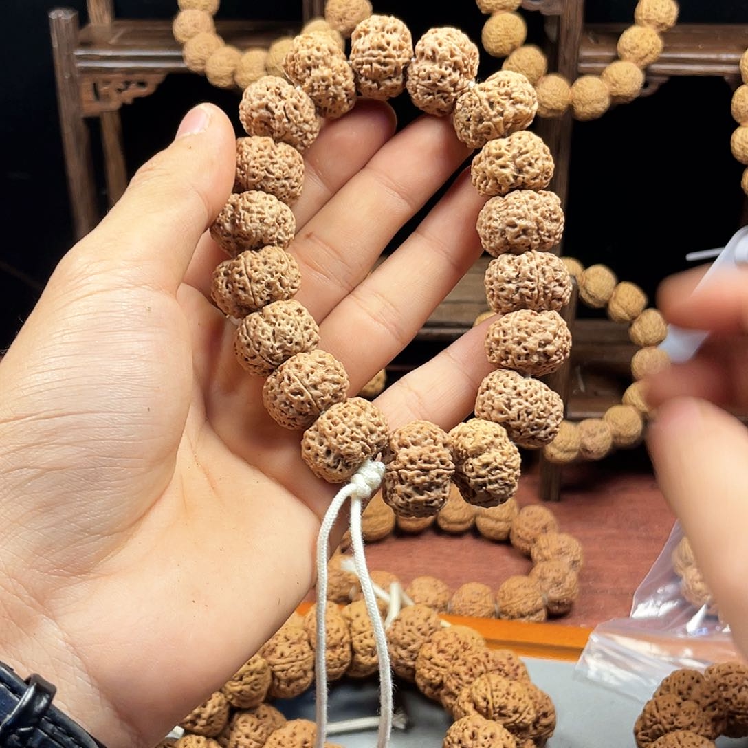 金刚菩提吊坠山****虎20夹板梁