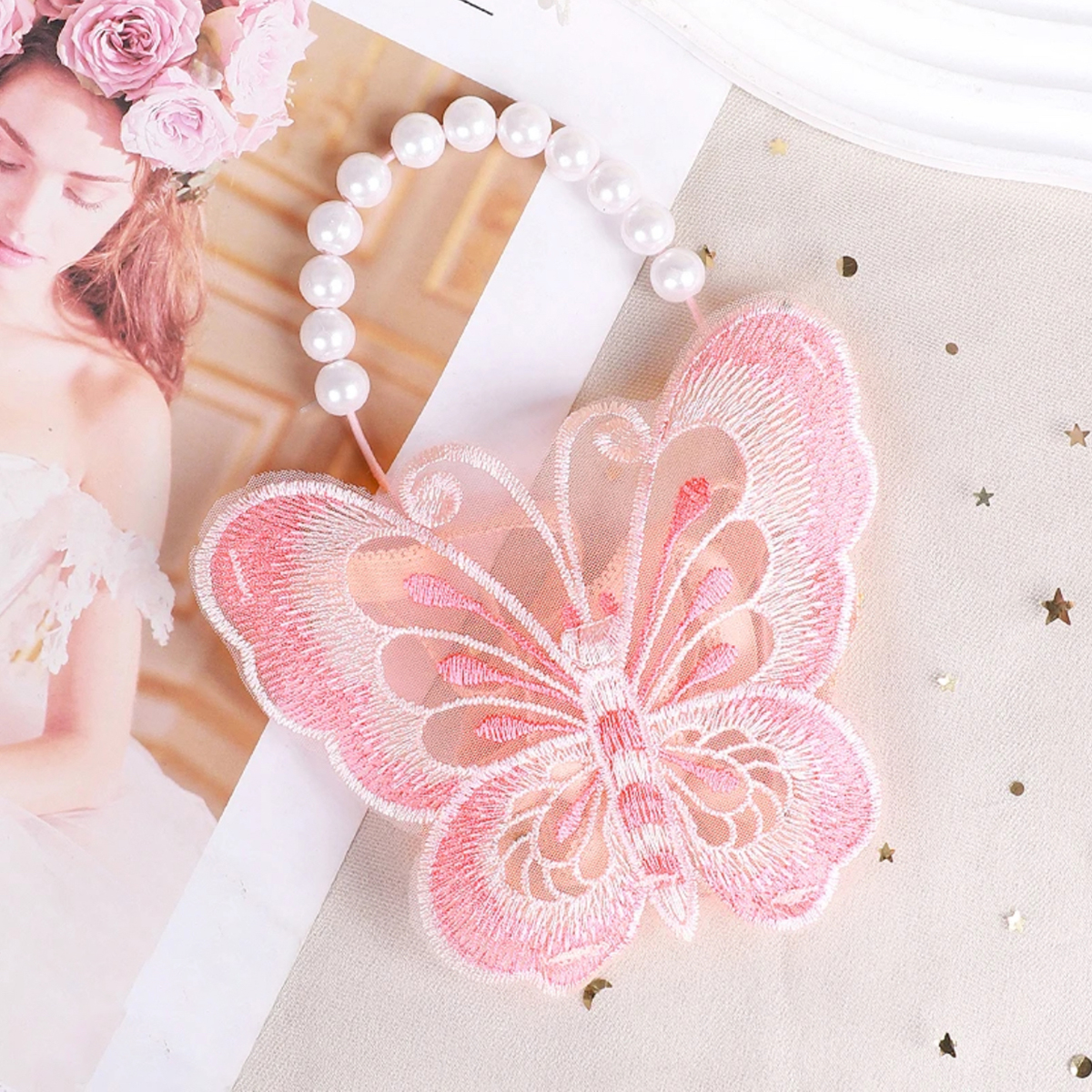 女士性感内裤蝴蝶刺绣纯欲风低腰细带激情时尚火辣三角裤大码