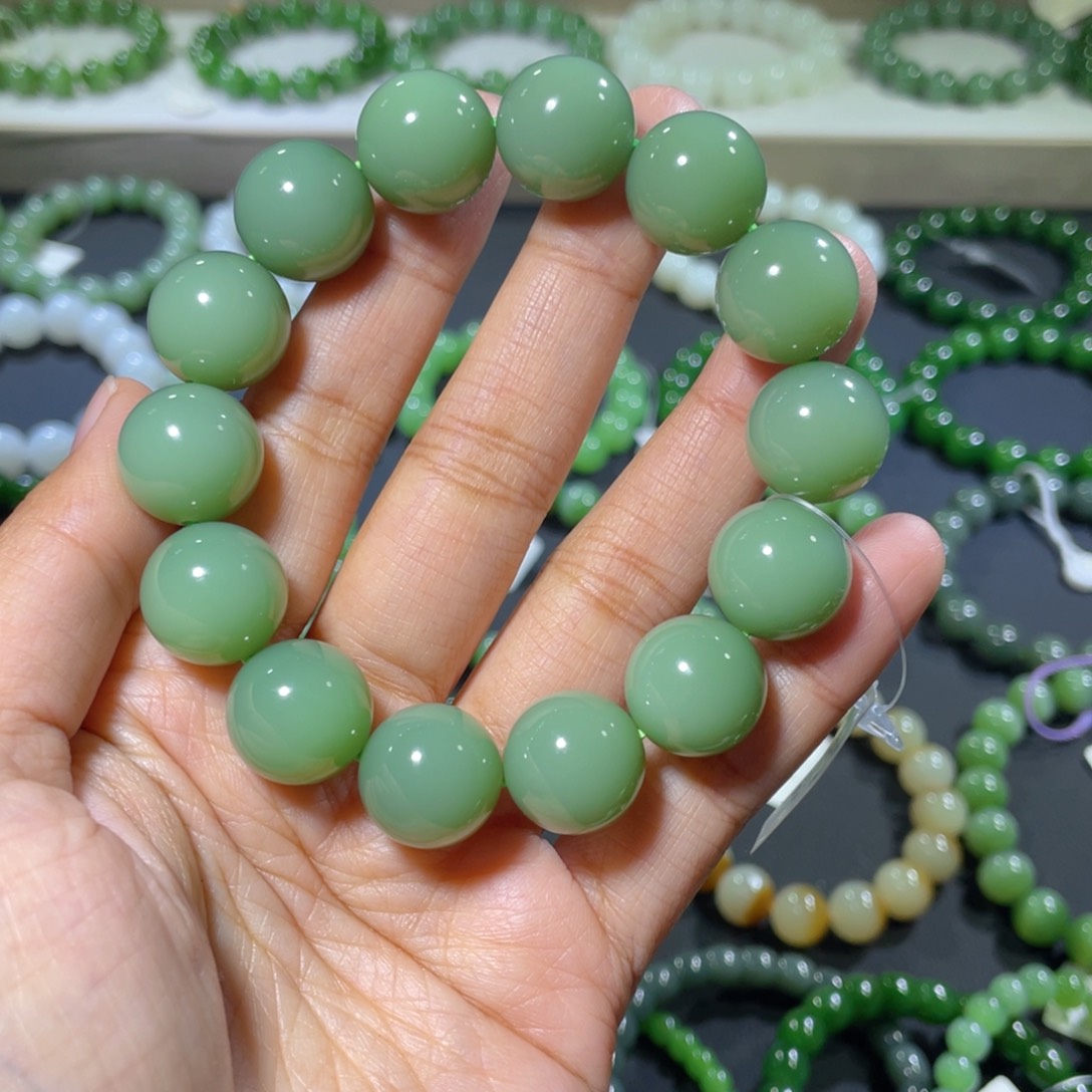 和田玉手链未镶嵌塞**马