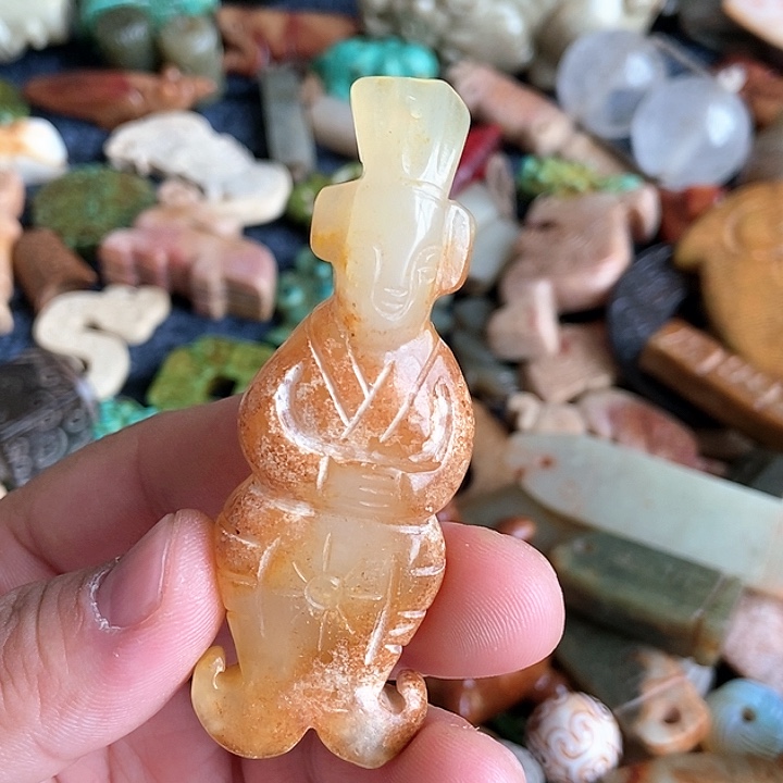 和田玉未镶嵌颈饰43