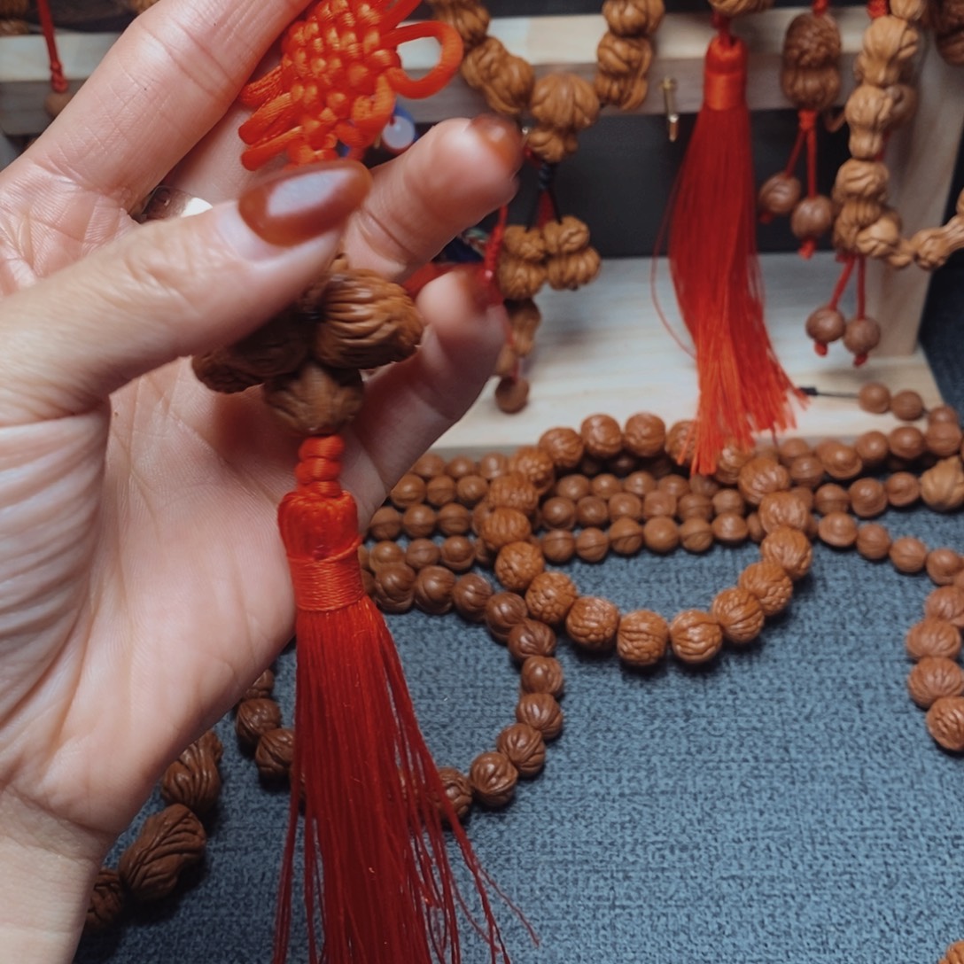 淡***哥桃核吊坠龙纹桃枭