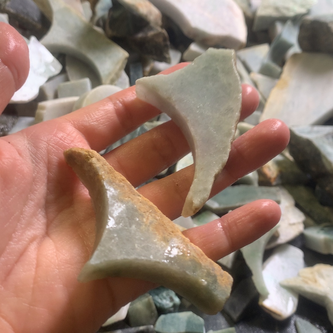 翡翠颈饰未镶嵌缅甸翡翠