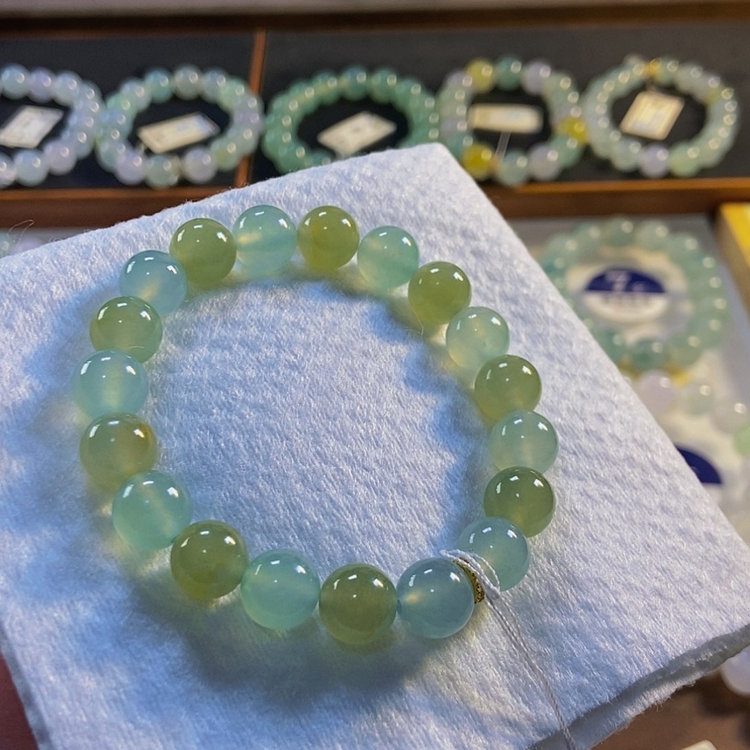 定制翡翠未镶嵌翡翠手串卡9.8