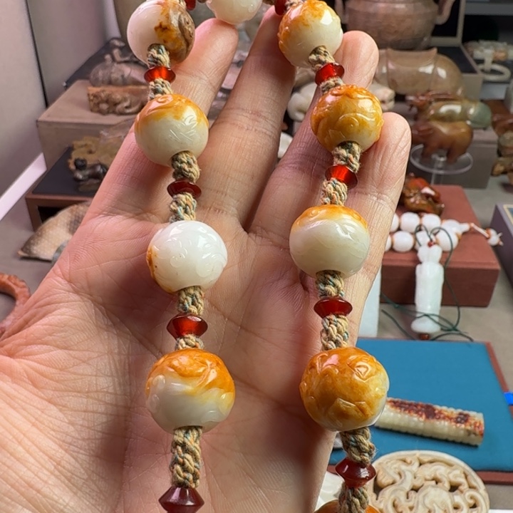 马***来和田玉（糖玉）未镶嵌颈饰