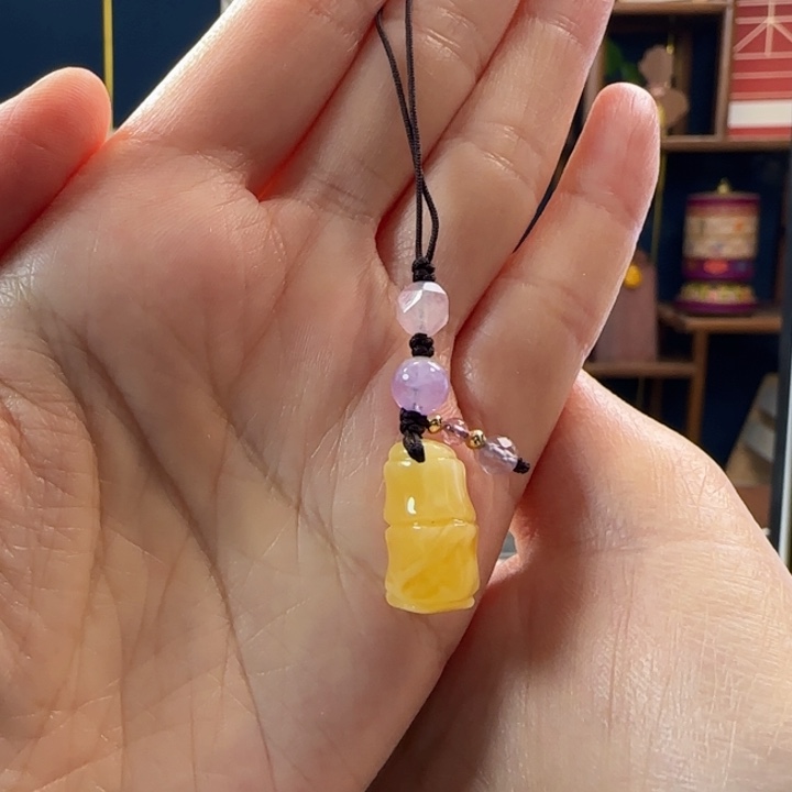 蜜蜡吊坠(赠链)未镶嵌