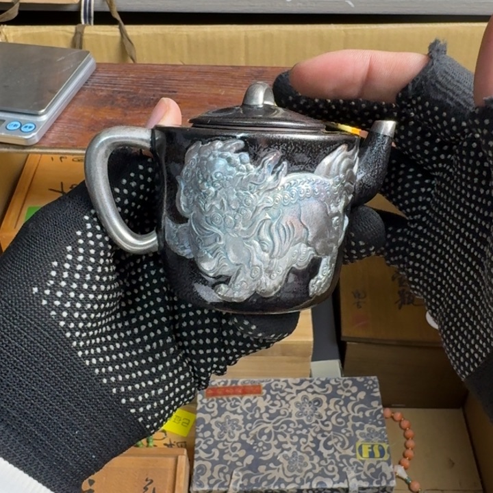 砖雕瓷器工艺品摆件等