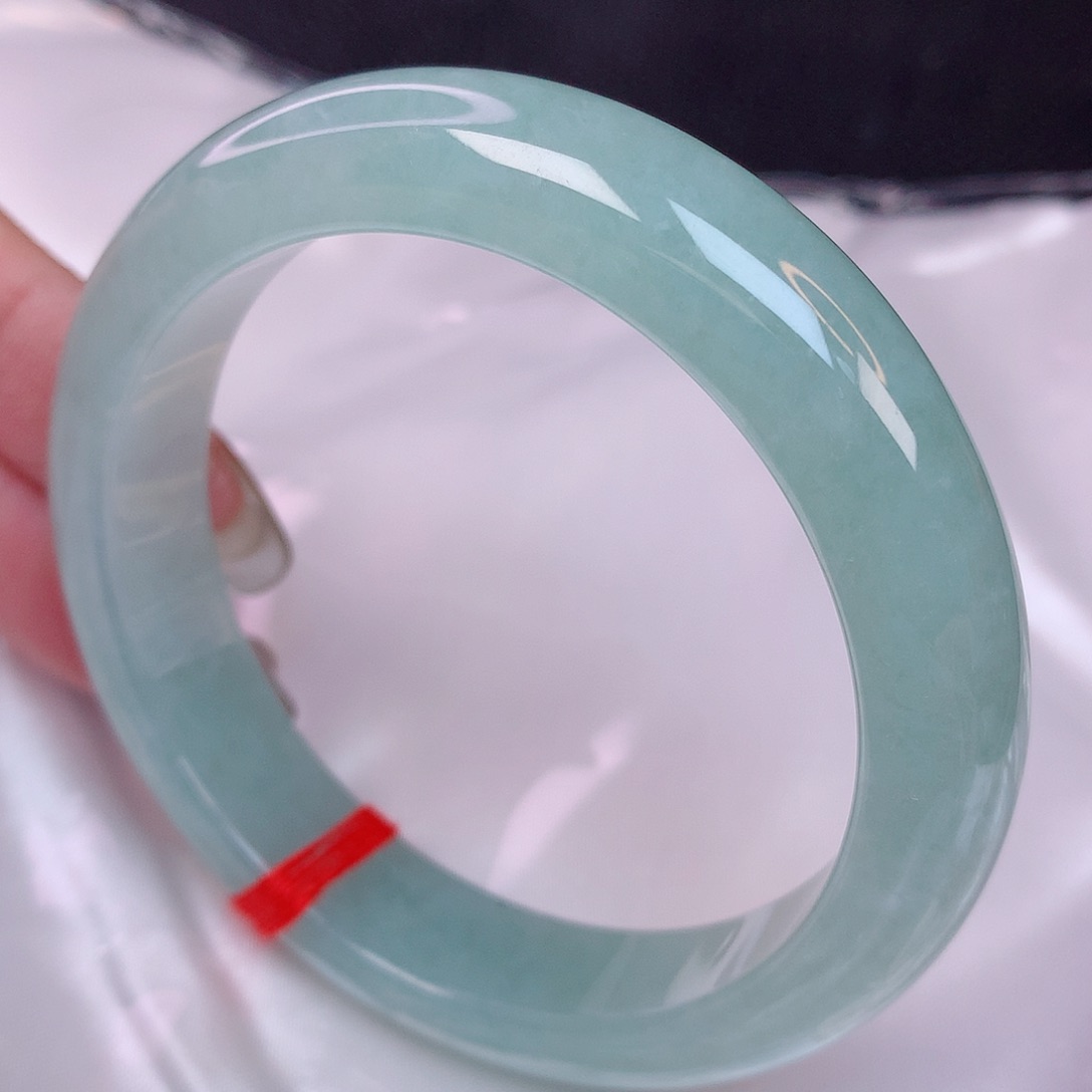 翡翠手镯未镶嵌56+ 翡翠手镯