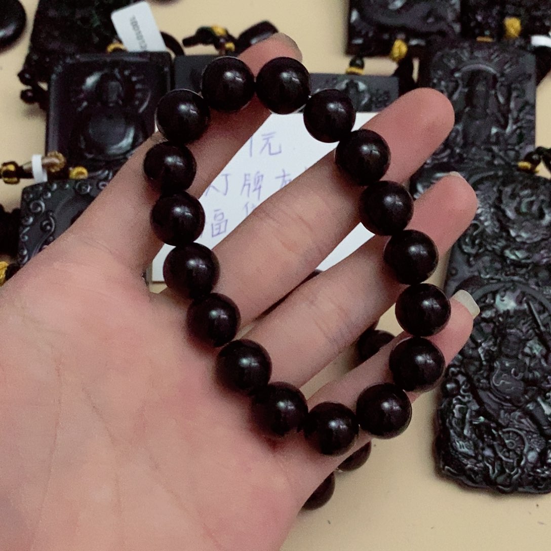 翡翠颈饰未镶嵌卡12