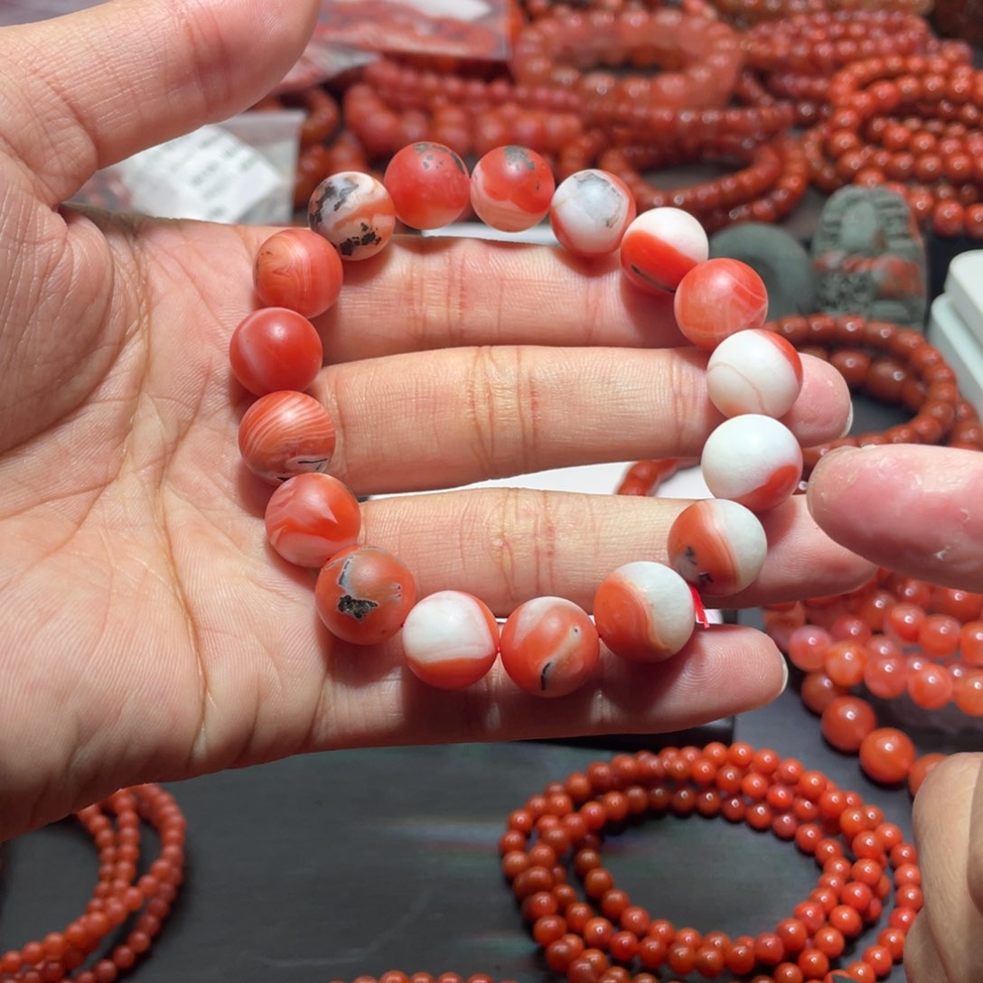 南红玛瑙手链未镶嵌