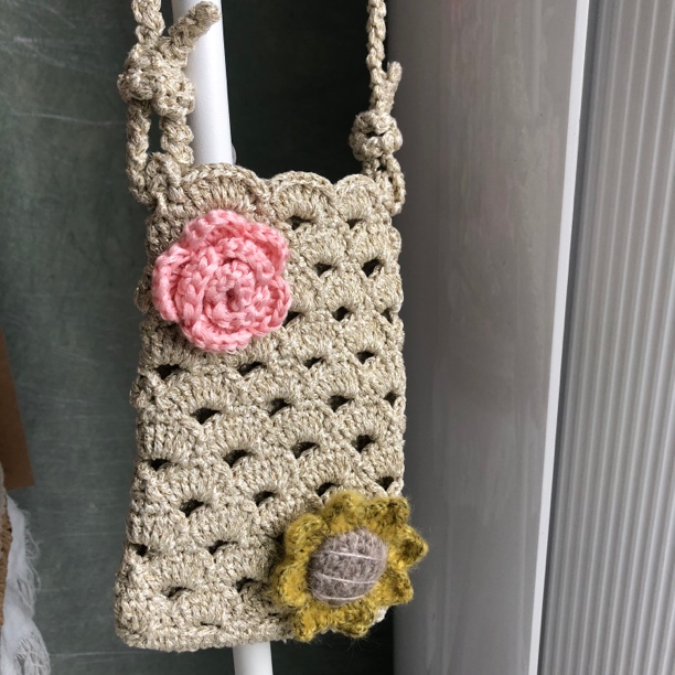 [成品]纯手工钩织迷你手捧花小花束钥匙扣包包挂件针织手机包