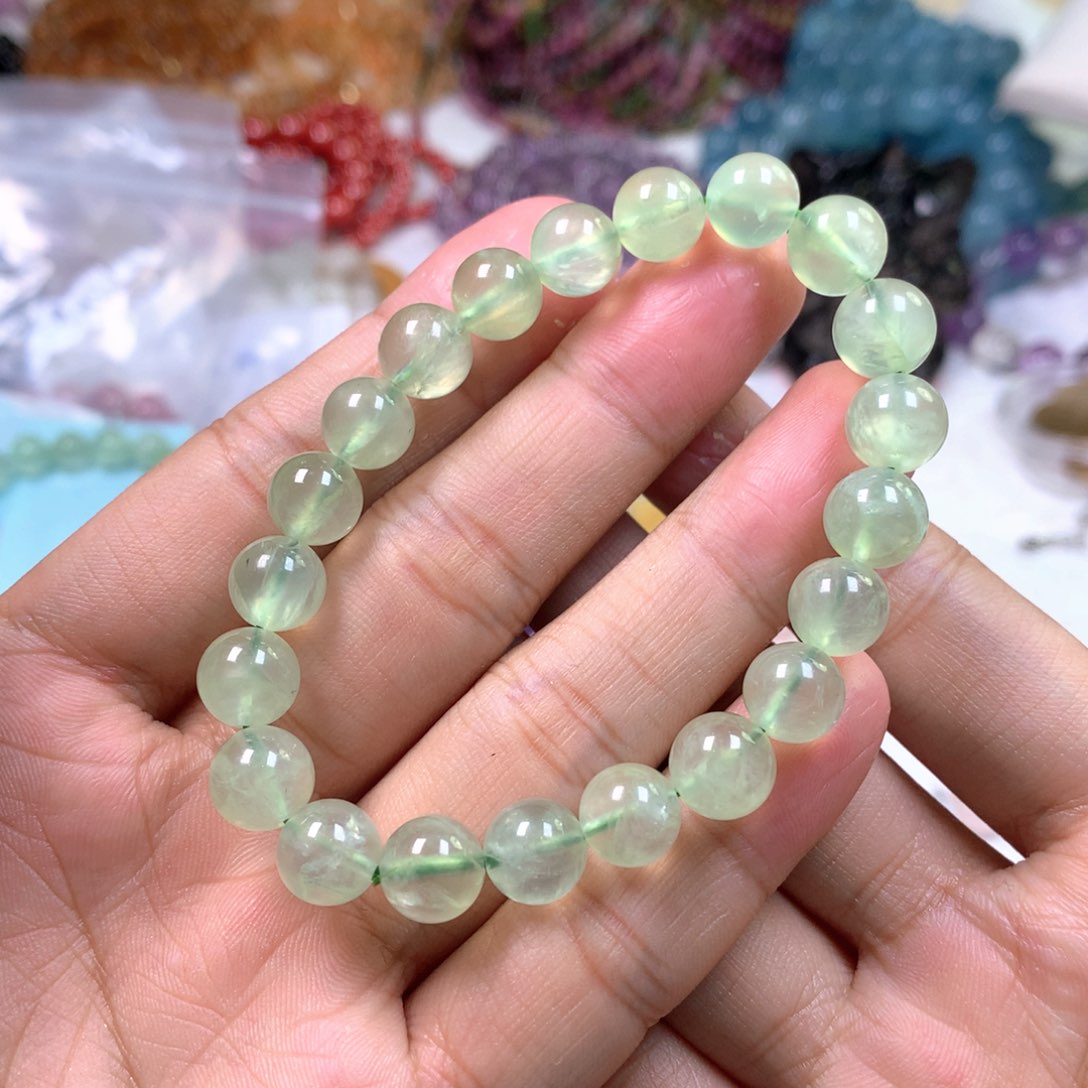 水晶手串未镶嵌葡萄石
