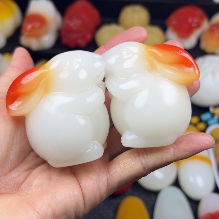 新疆戈壁五彩石金丝