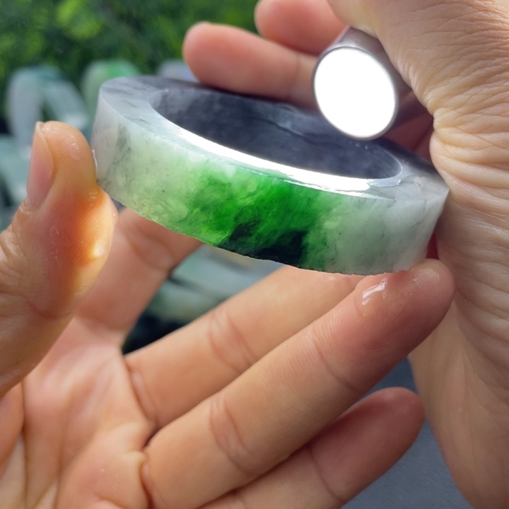 定制翡翠不退不换未镶嵌