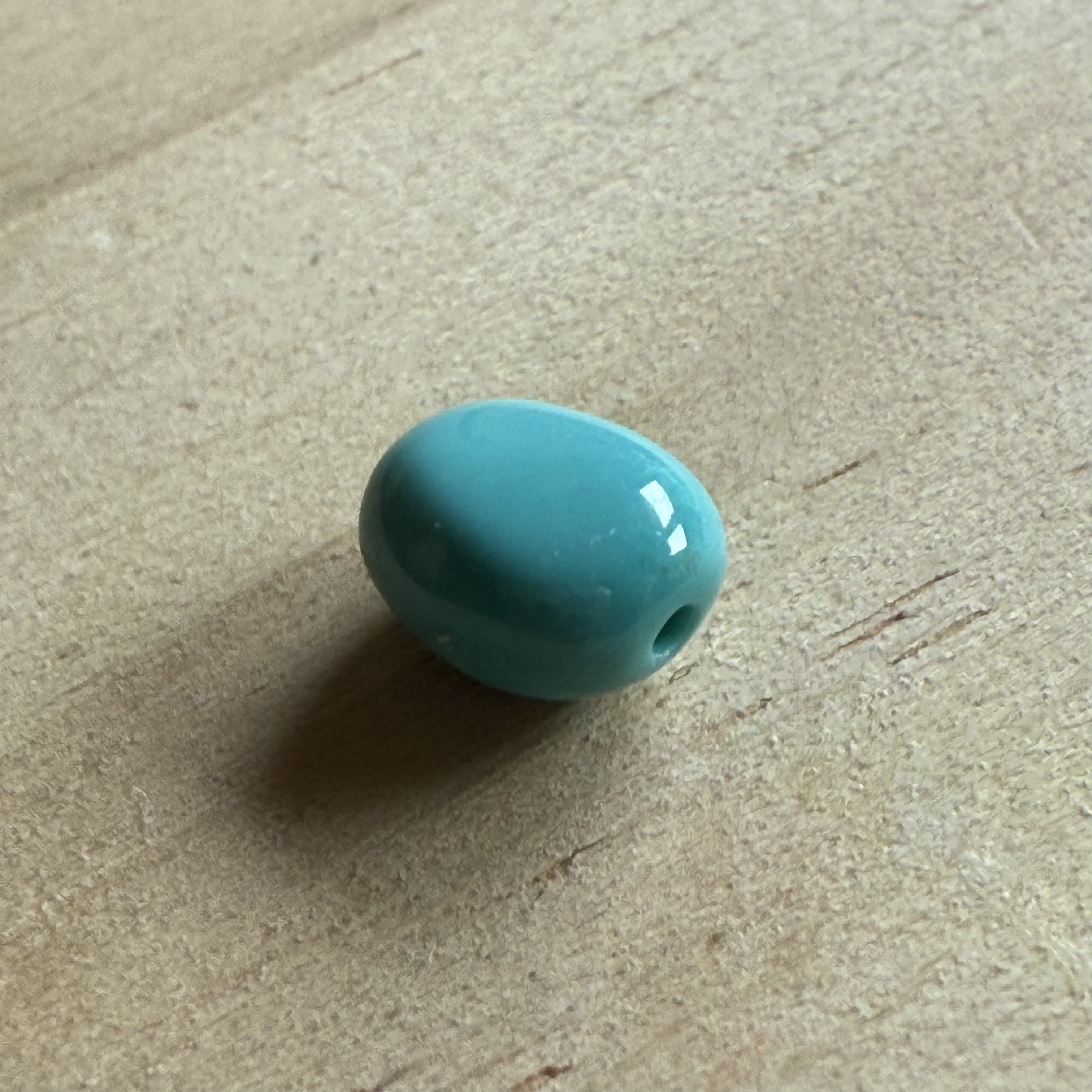 134原矿纯天然无优化高瓷玉化打灯透绿松石糖豆随型配饰7×6×4.5mm