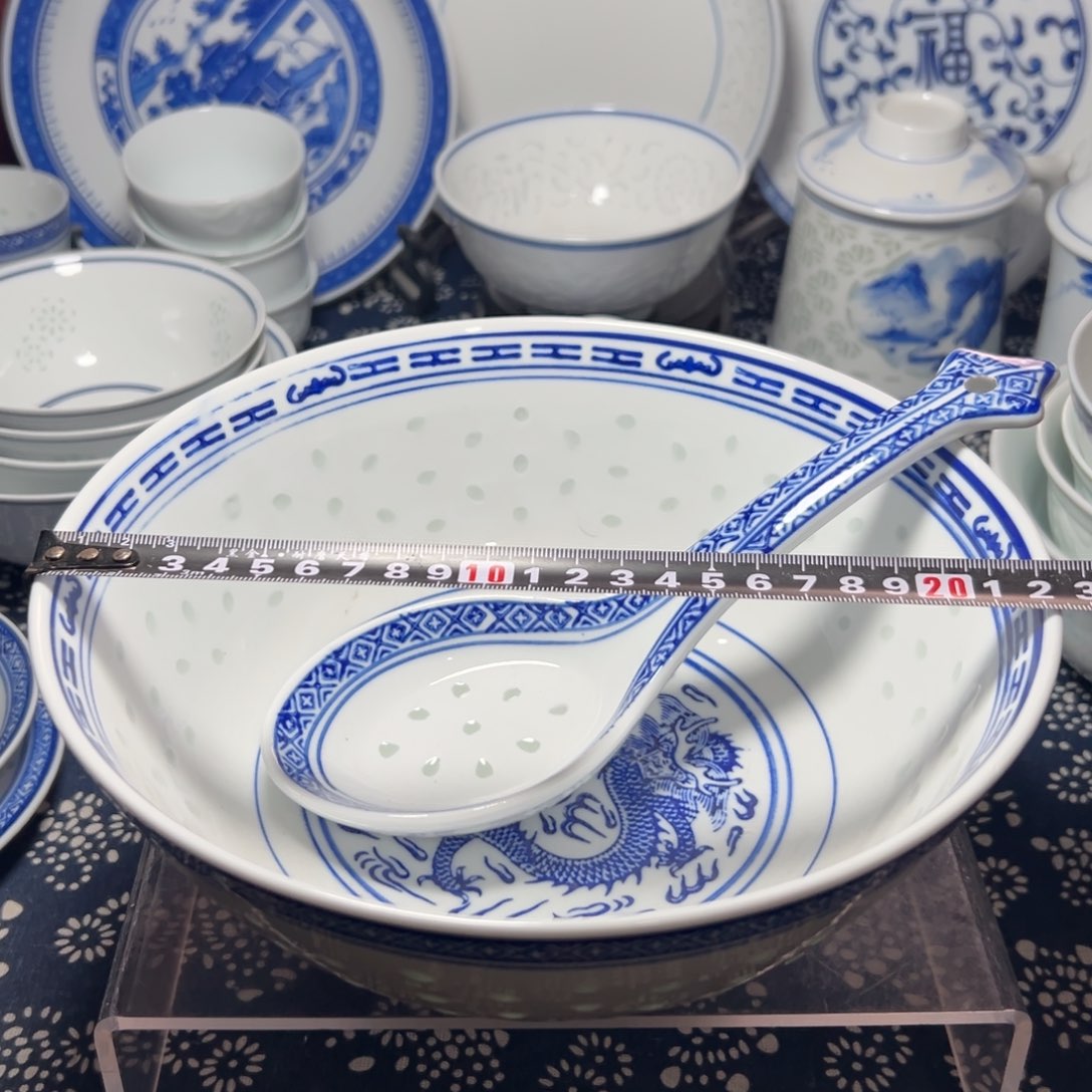 碗青花玲珑9寸大汤碗一个汤勺