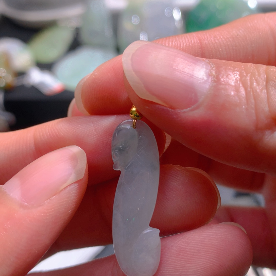 翡翠未镶嵌颈饰翡翠