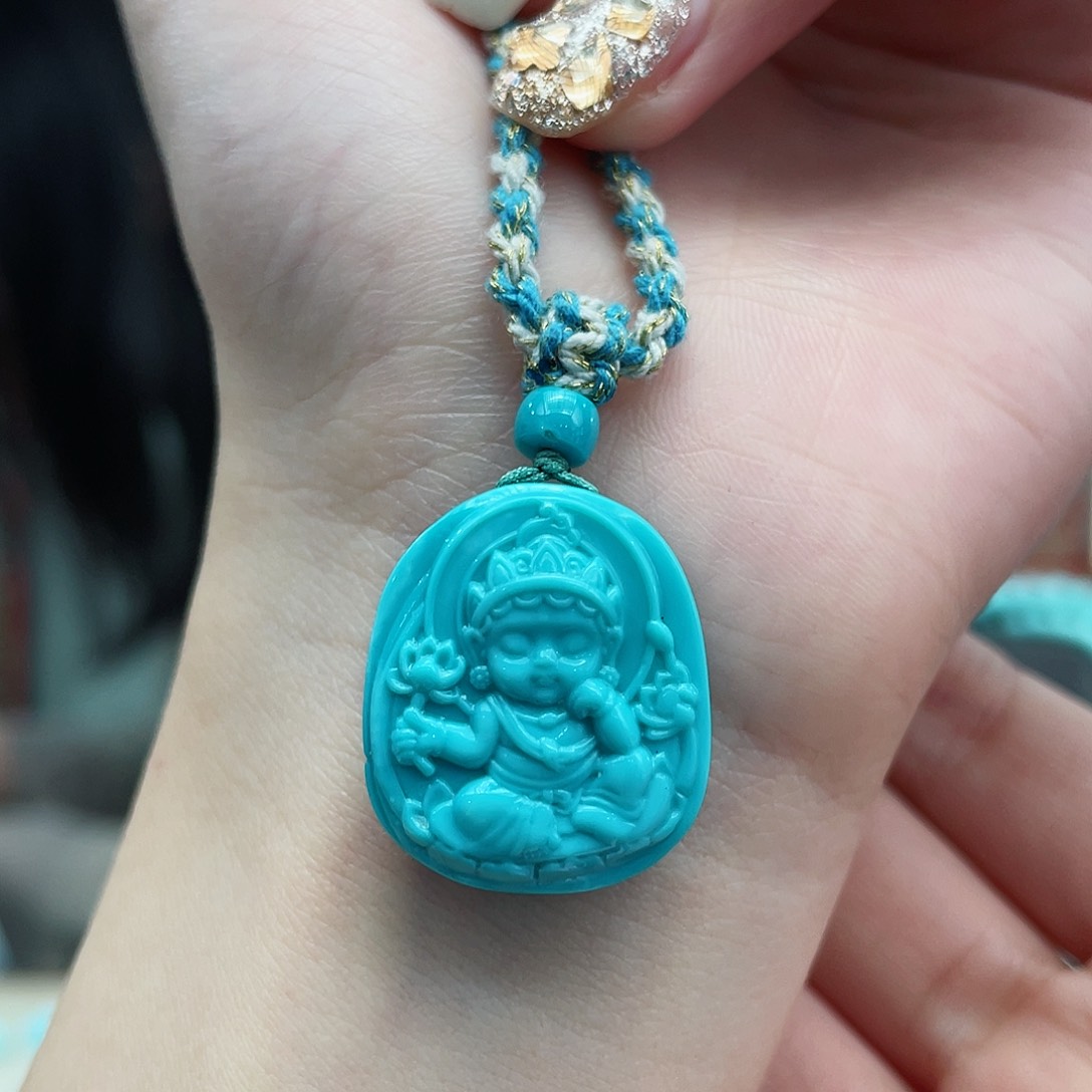 绿松石颈饰未镶嵌