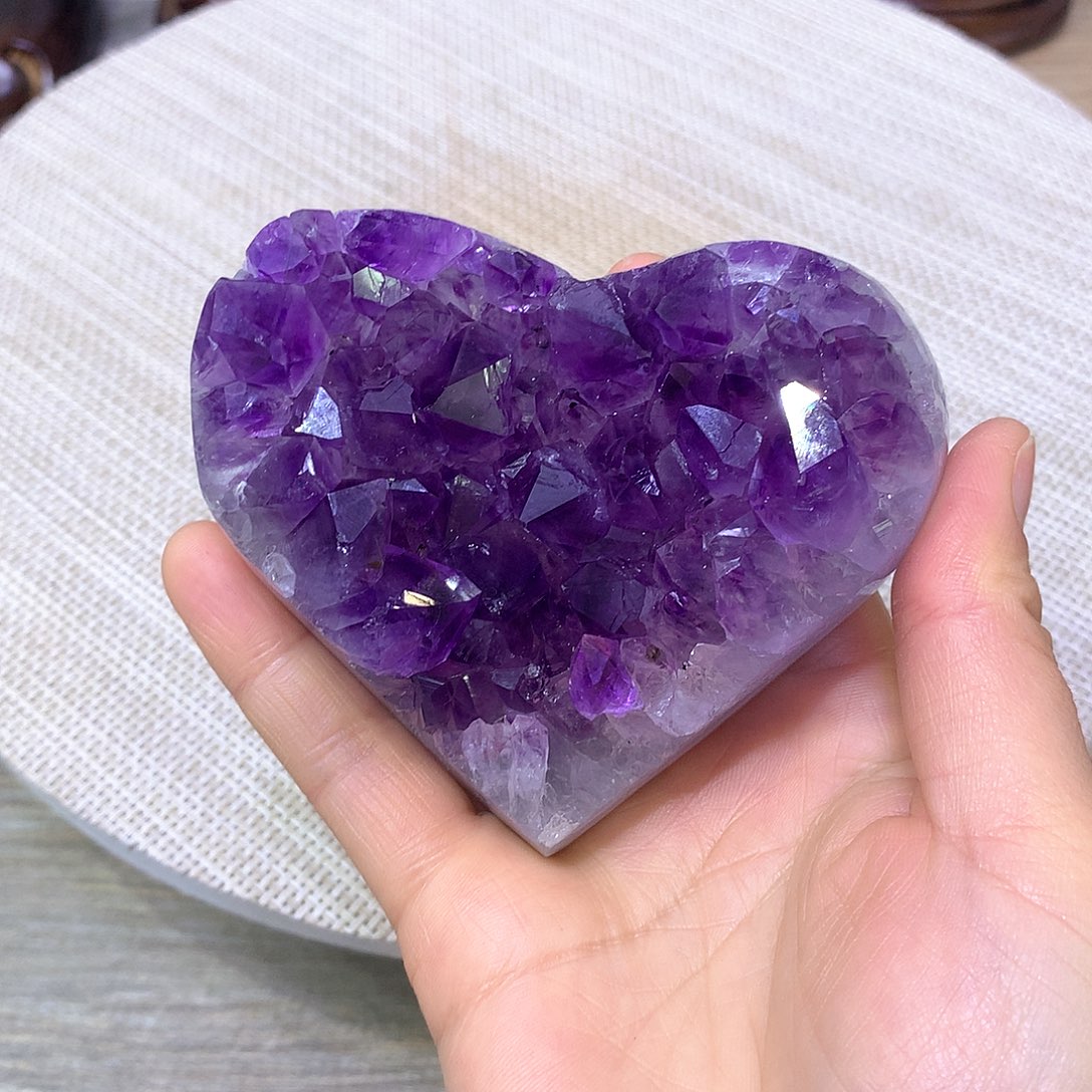 紫晶大型摆件（非配饰）未镶嵌