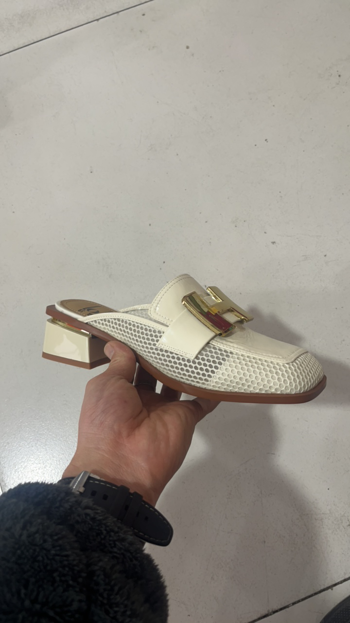 2226977百搭休闲夏季凉单鞋