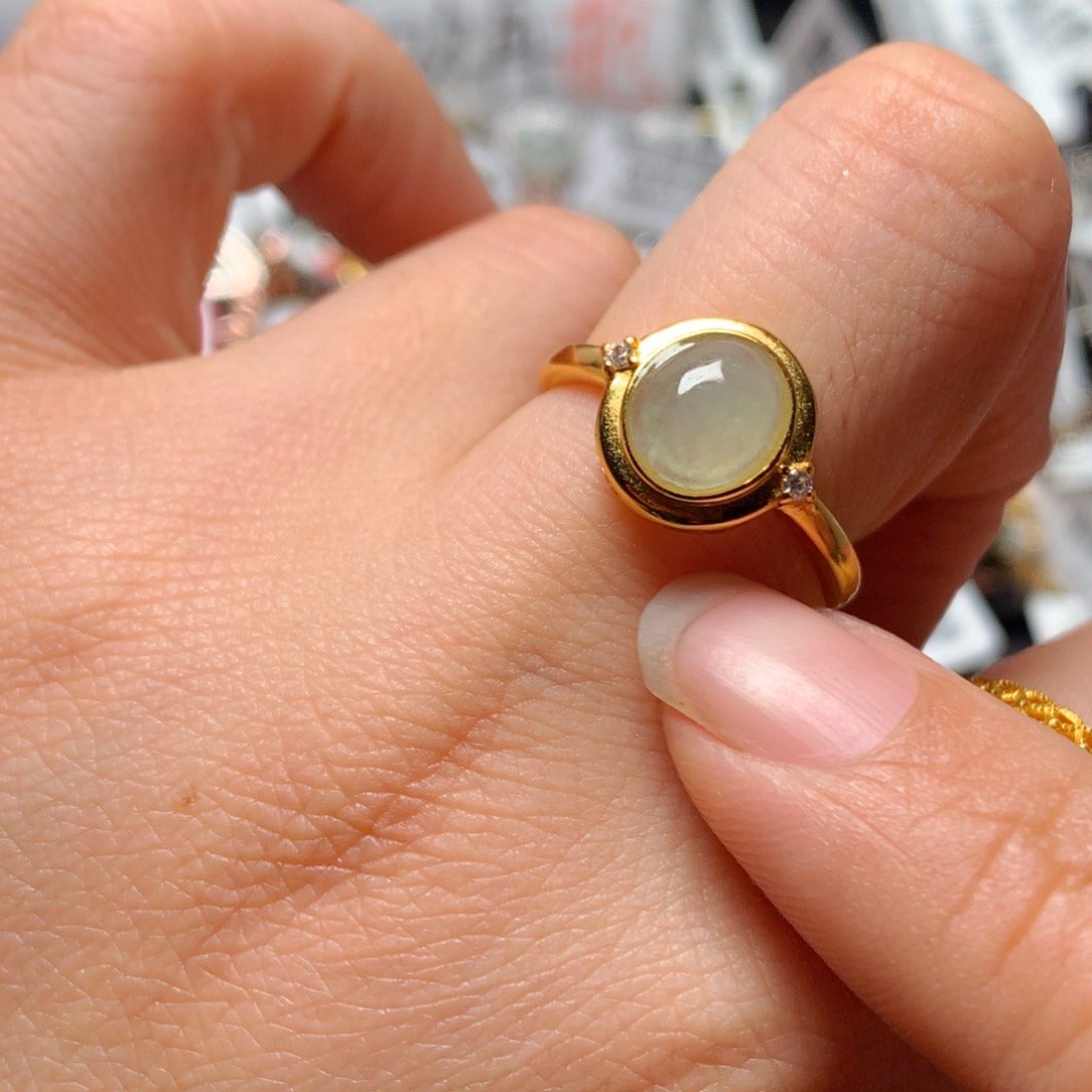 翡翠戒指银S925镶嵌天然翡翠戒指