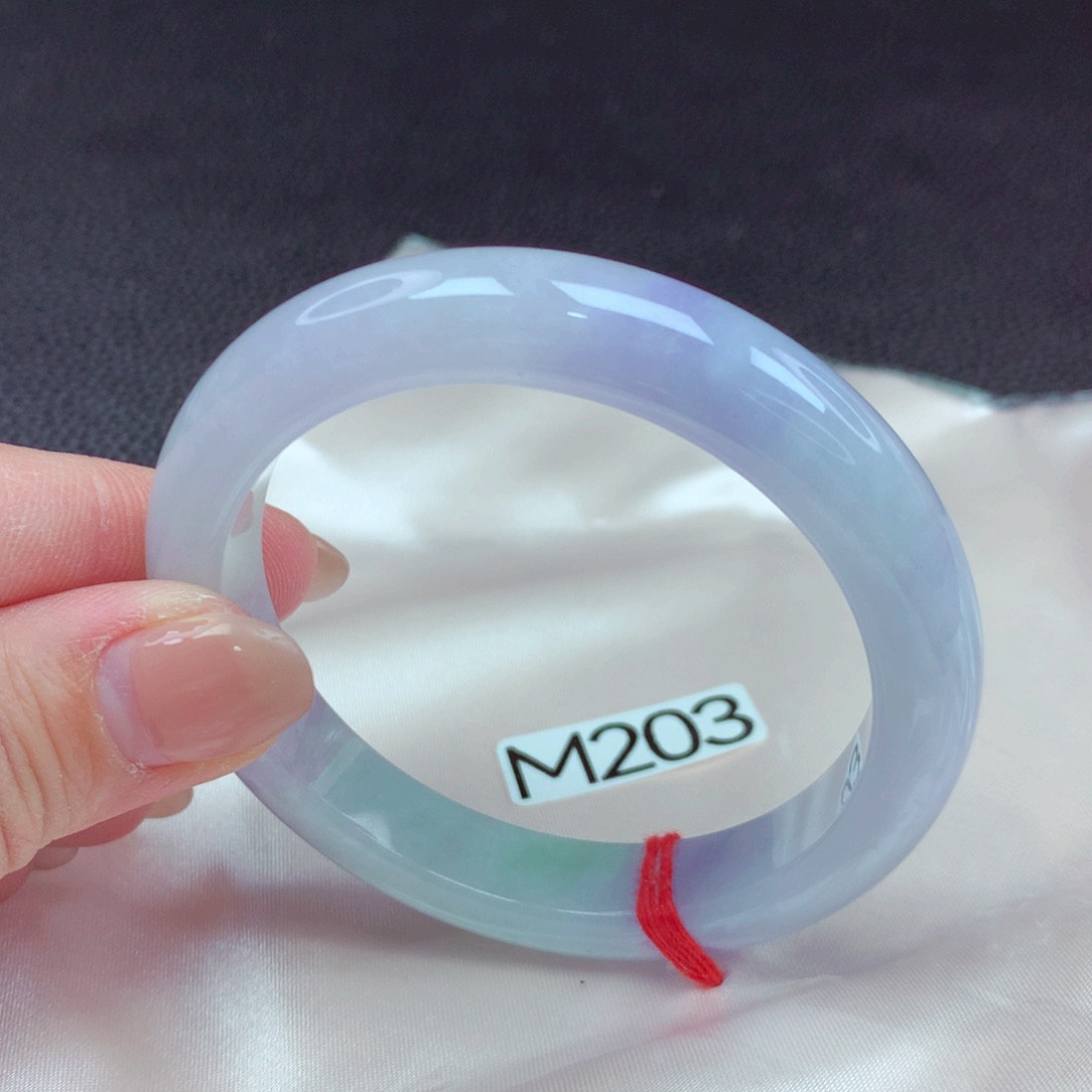 翡翠手镯未镶嵌手镯88