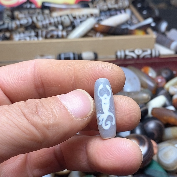 玛瑙/玉髓颈饰未镶嵌6