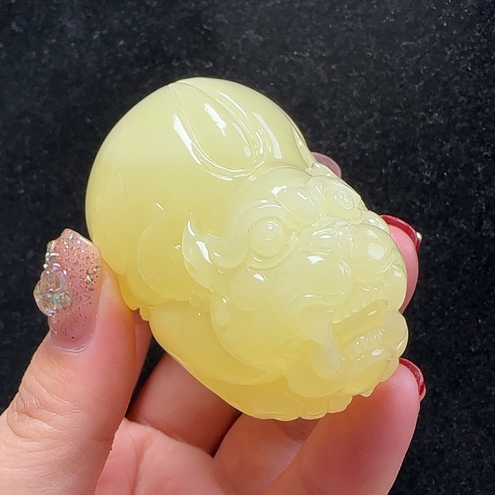 蜜蜡珠宝奇石未镶嵌