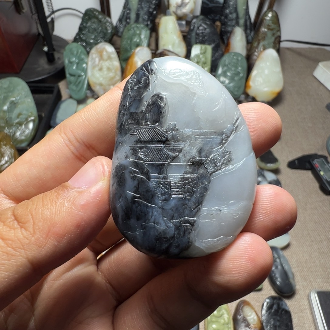 和田玉未镶嵌挂件山水