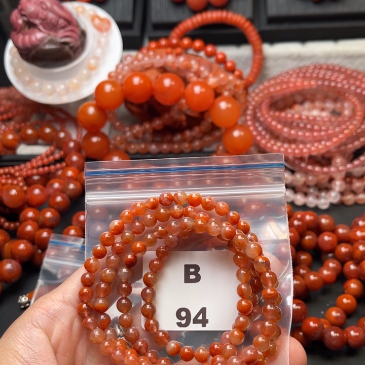 南红玛瑙未镶嵌多样性发货默认微瑕称重5mm